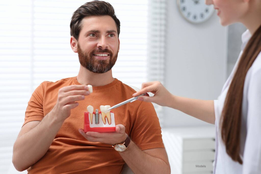 model holding dental implant model